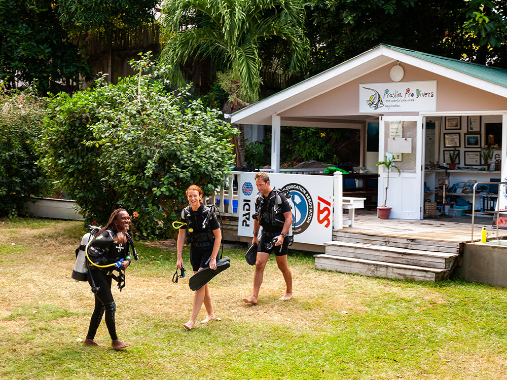 Praslin Pro Divers Seychelles